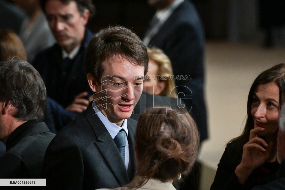 General meeting of LVMH in Paris - FA