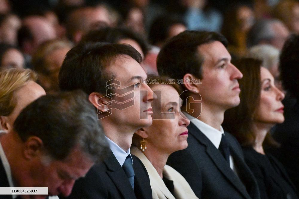 General meeting of LVMH in Paris - FA