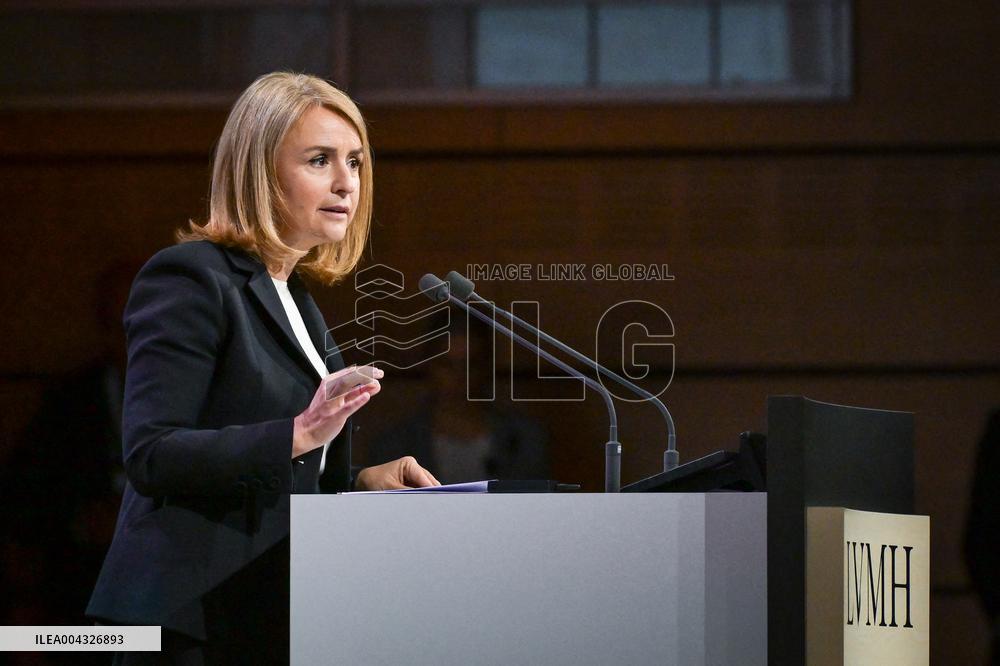 General meeting of LVMH in Paris - FA