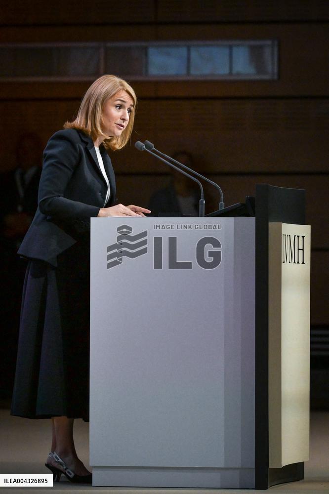 General meeting of LVMH in Paris - FA