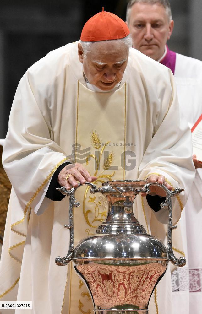 Holy Thursday Chrism Mass - Vatican