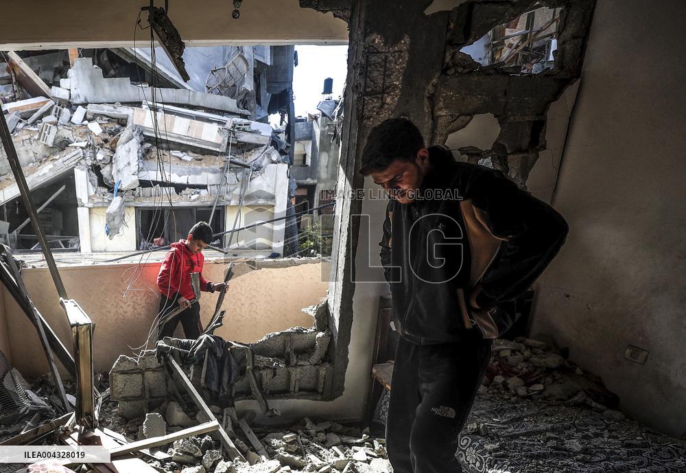 Israeli Airstrike In Jabalia Refugee Camp Aftermath - Palestine