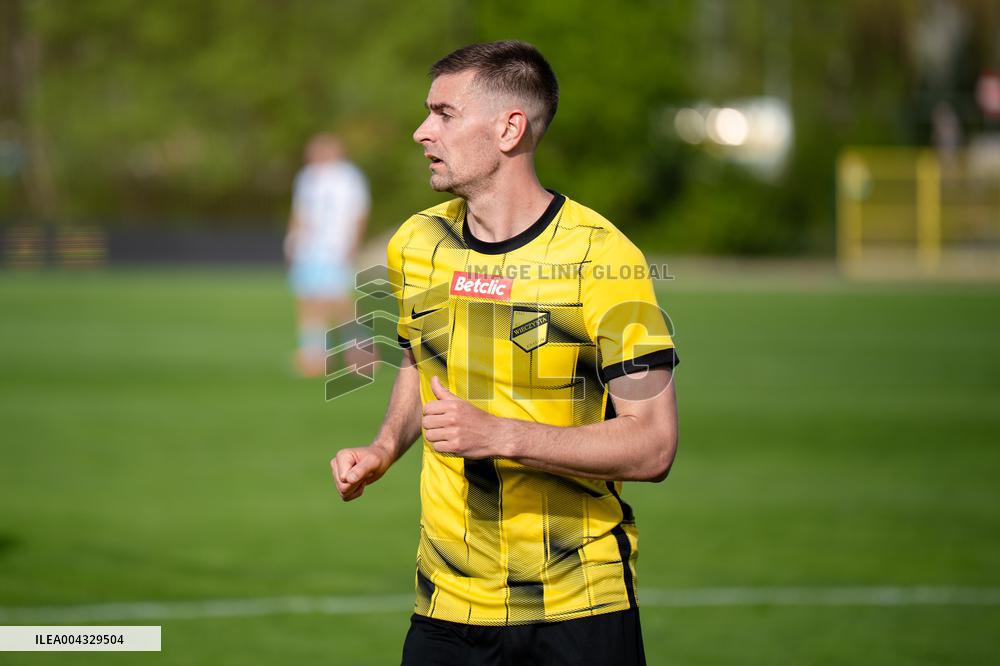 Wieczysta Krakow V Swit Szczecin - Betclic 2 Liga