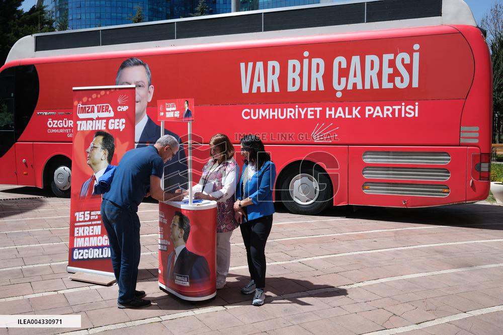 Signature Campaign At CHP Headquarters - Ankara