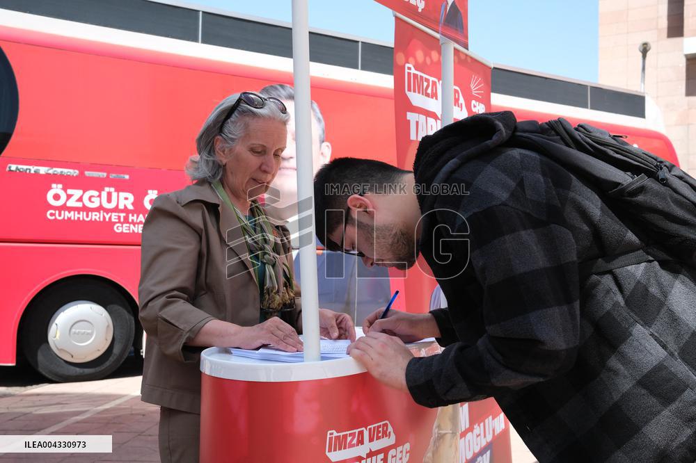 Signature Campaign At CHP Headquarters - Ankara