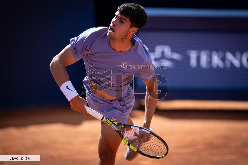 Barcelona Open 2025 - Round of 16 - Alcaraz v Laslo Djere