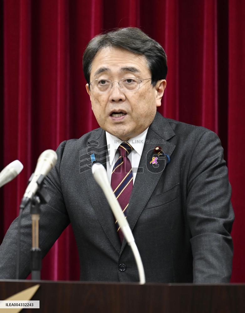 Tariff negotiator back to Japan