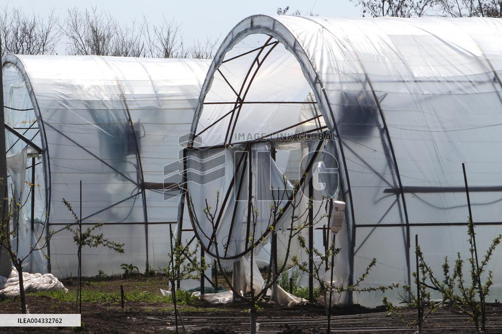 Outskirts of Dnipro come under Russian attack