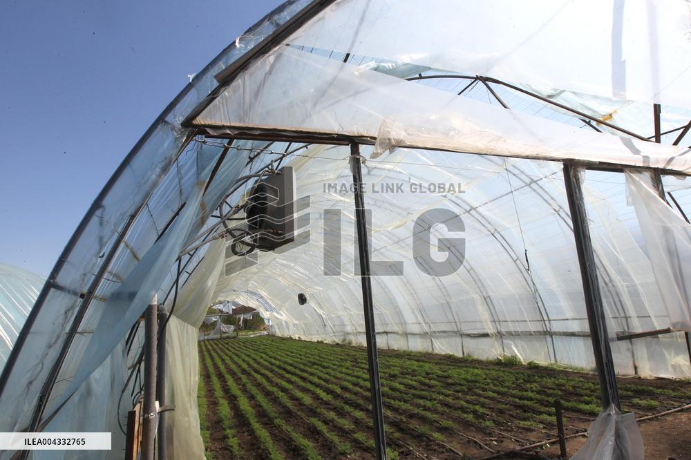 Outskirts of Dnipro come under Russian attack