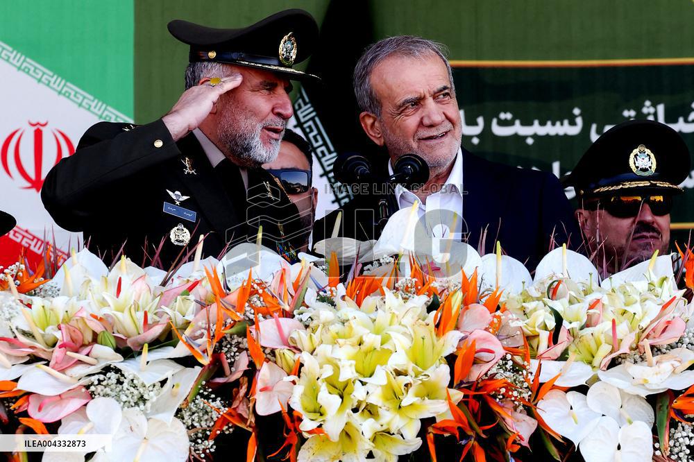 President Masoud Pezeshkian attend annual Army Day - Tehran