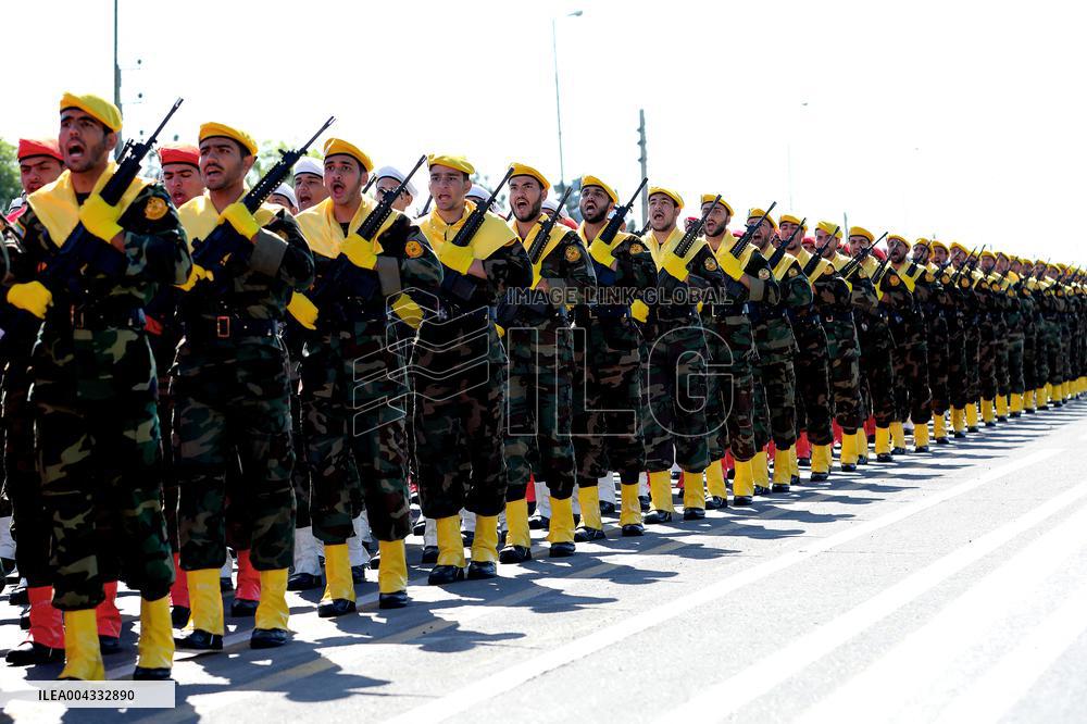 President Masoud Pezeshkian attend annual Army Day - Tehran