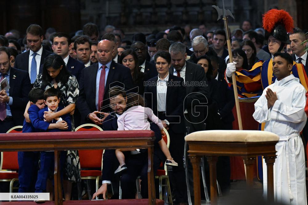 J.D. Vance Attends Good Friday Mass - Vatican