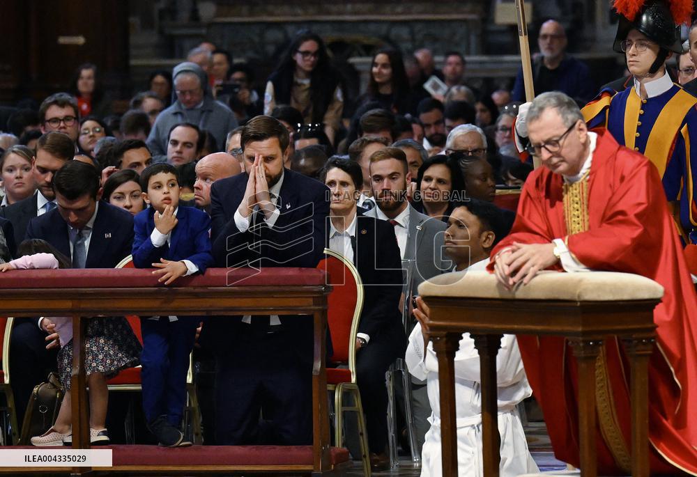 J.D. Vance Attends Good Friday Mass - Vatican