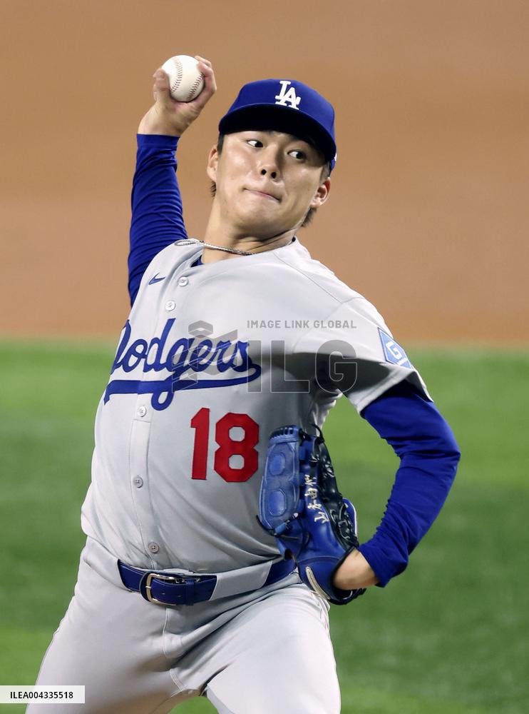 Baseball: Dodgers vs. Rangers