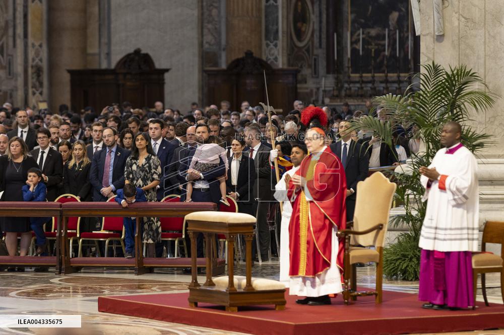 JD Vance At Good Friday Mass - Vatican
