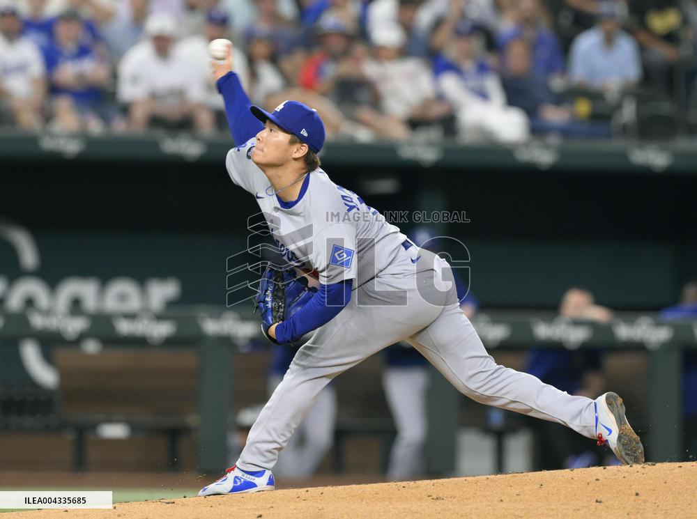 Baseball: Dodgers vs. Rangers