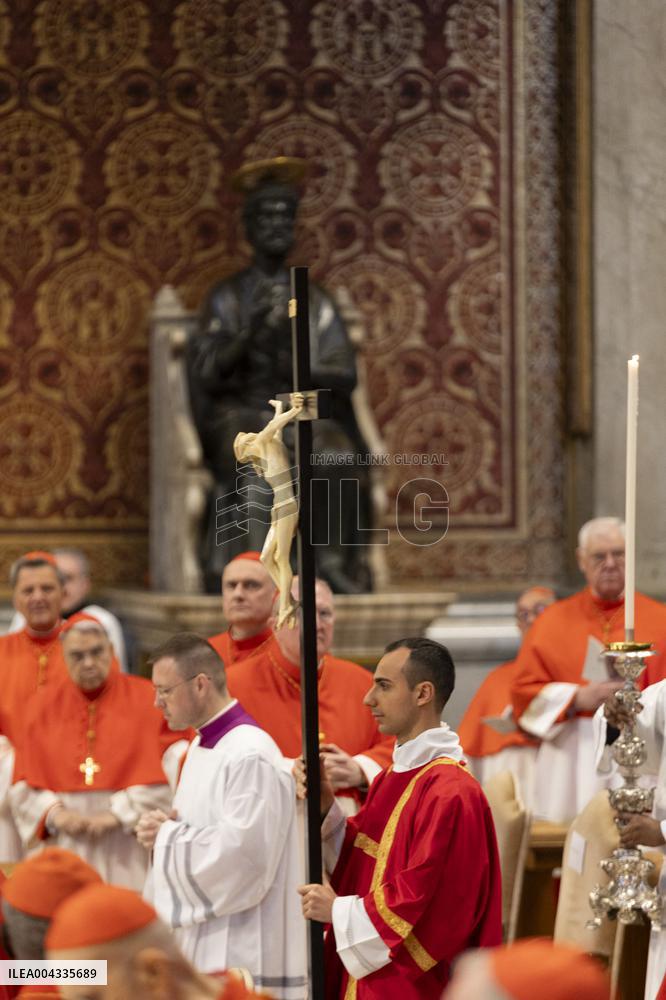 Passion of Christ Mass on Good Friday - Vatican