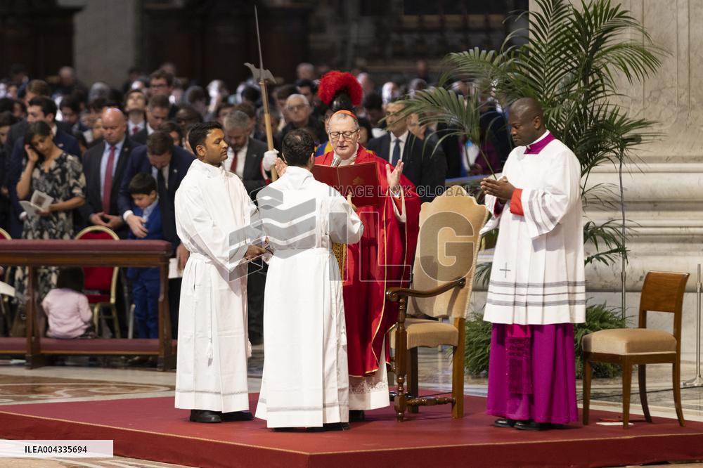 Passion of Christ Mass on Good Friday - Vatican