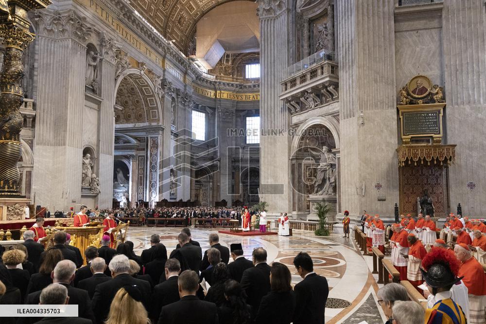 Passion of Christ Mass on Good Friday - Vatican