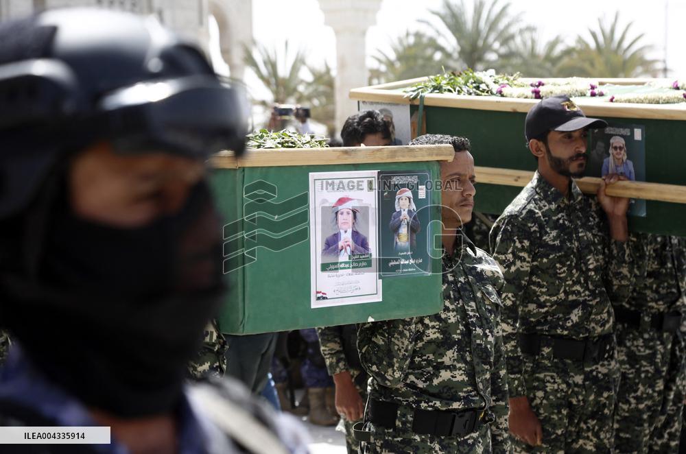 Deadly US airstrike on Yemeni oil port