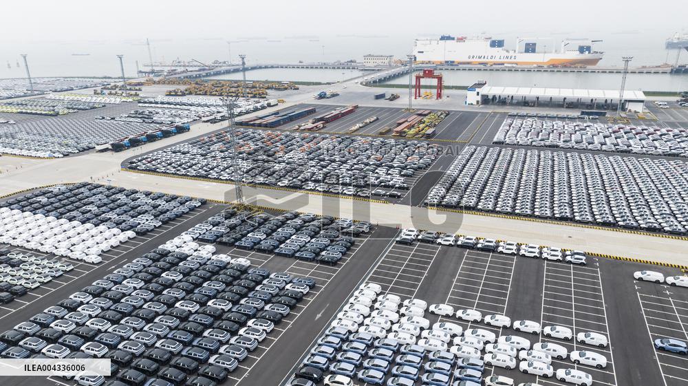 First Shipping Route From the Yangtze River to Africa Opened