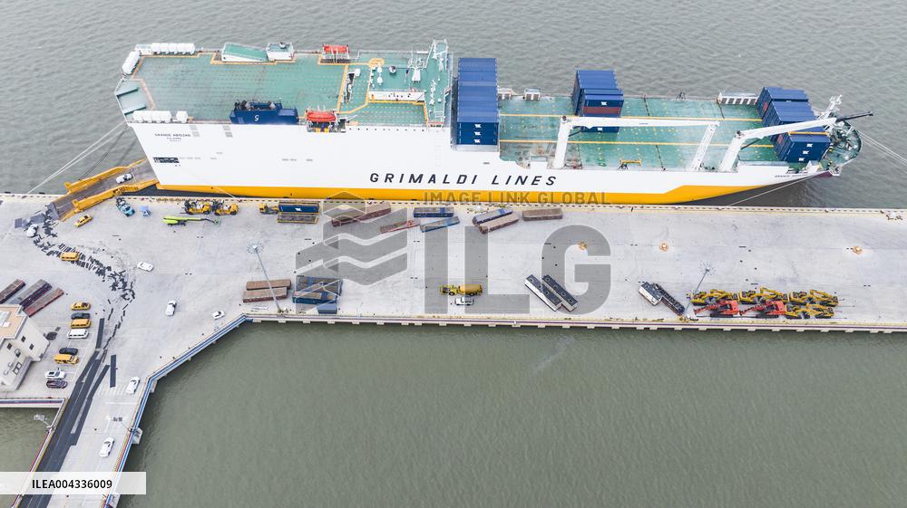 First Shipping Route From the Yangtze River to Africa Opened