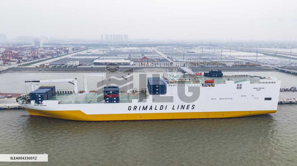 First Shipping Route From the Yangtze River to Africa Opened