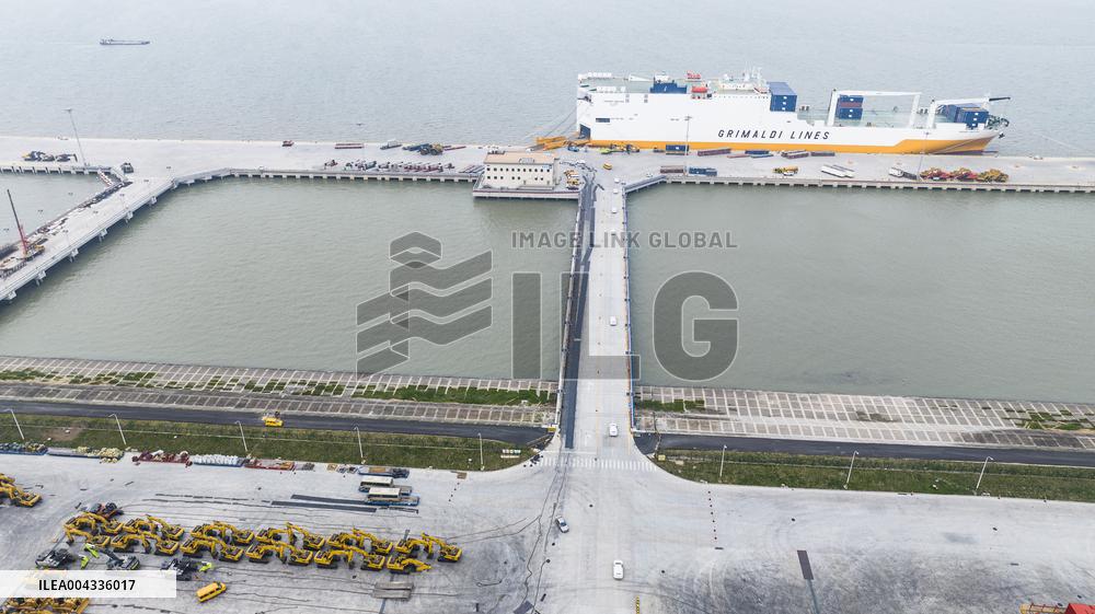 First Shipping Route From the Yangtze River to Africa Opened