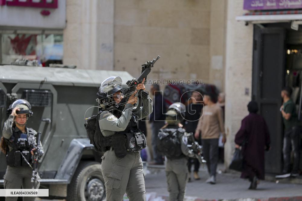 Israeli forces block the streets during Passover in Hebron