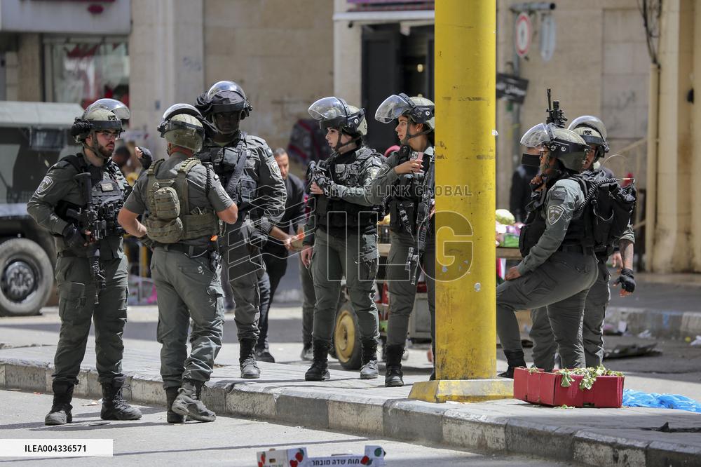 Israeli forces block the streets during Passover in Hebron