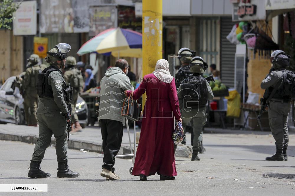 Israeli forces block the streets during Passover in Hebron