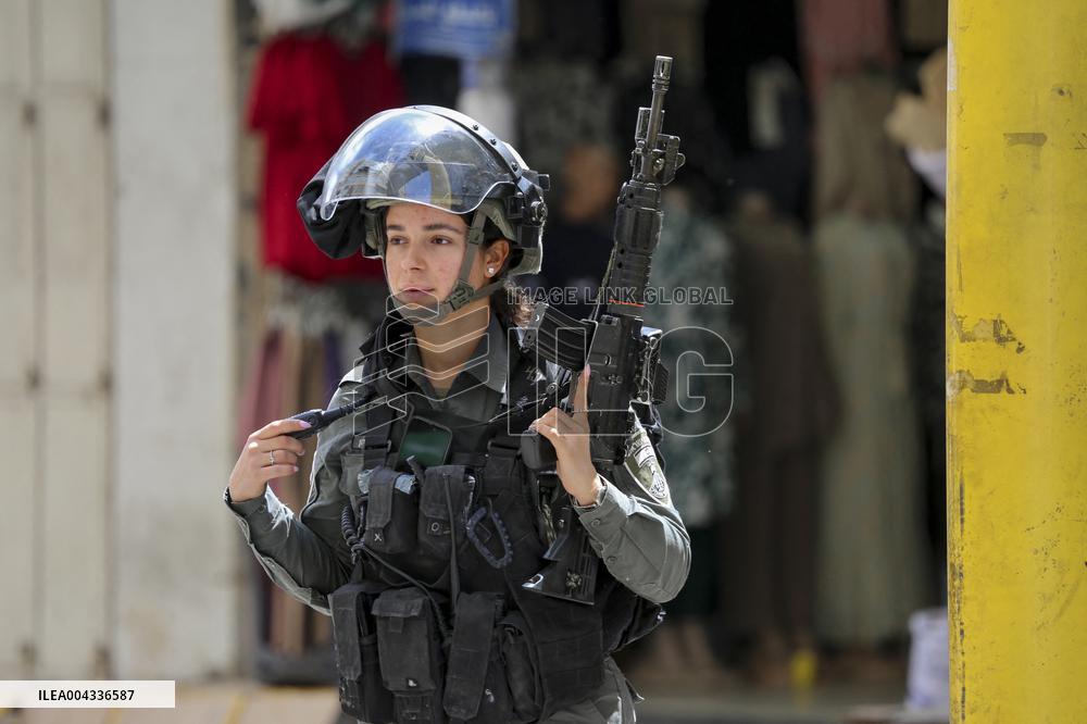 Israeli forces block the streets during Passover in Hebron