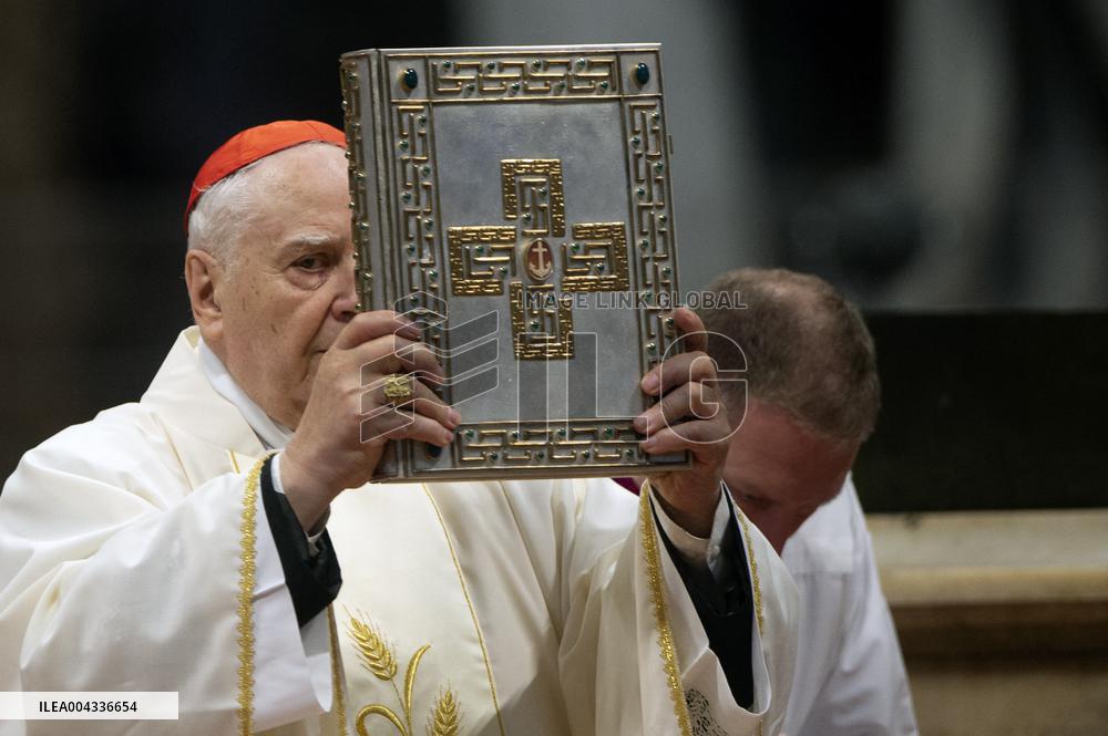 Chrism Mass Presided by Cardinal Domenico Calcagno - Vatican