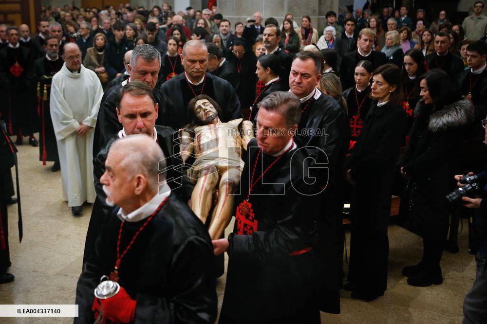 Ceremony of the Desenclavo and the Procession of the Holy Burial - Galicia