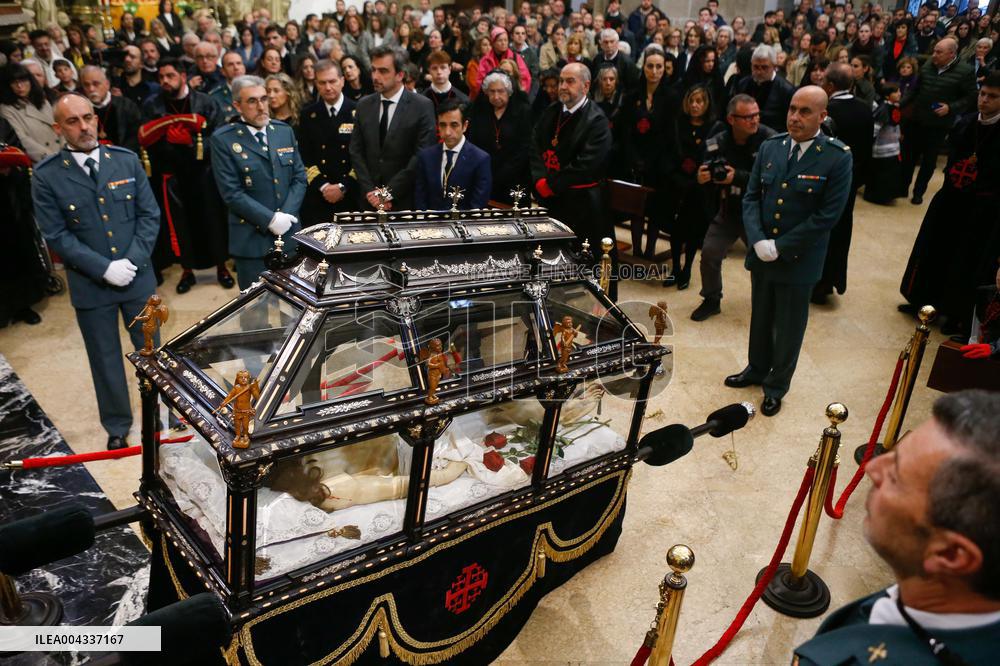 Ceremony of the Desenclavo and the Procession of the Holy Burial - Galicia