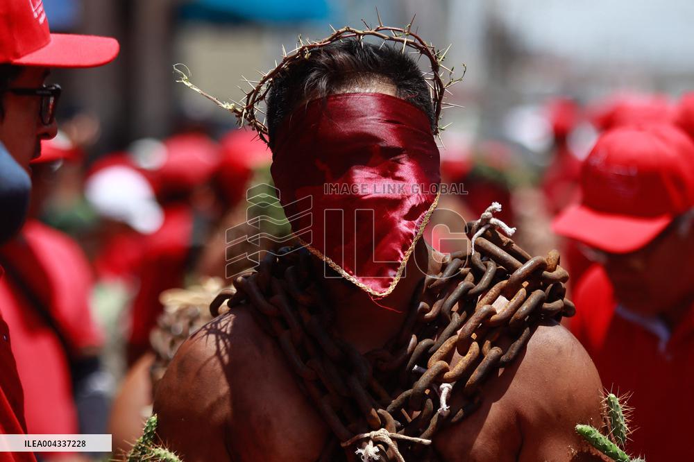 Good Friday Procession In Atlixco - Mexico