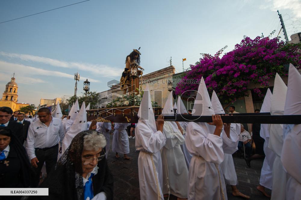 Good Friday Procession In Toluca - Mexico