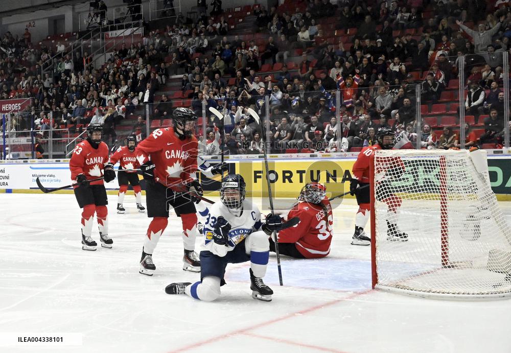 Icehockey, semifinals