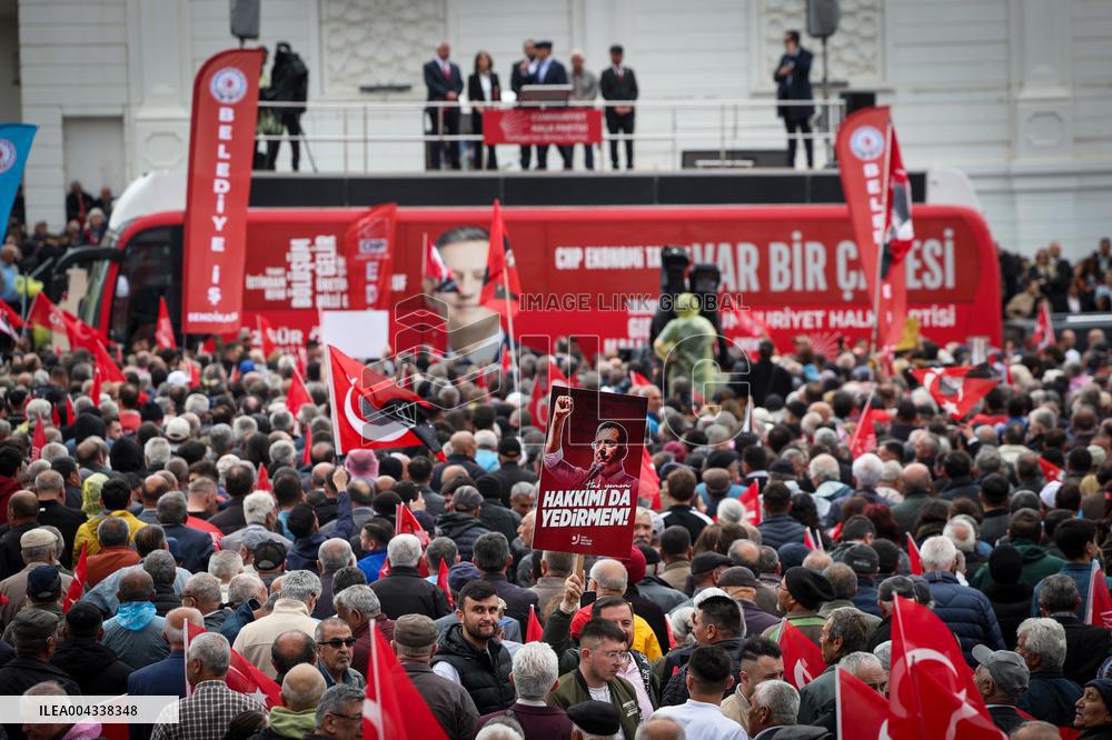 Around 100 tractors join opposition protest in central Turkey - Yozgat