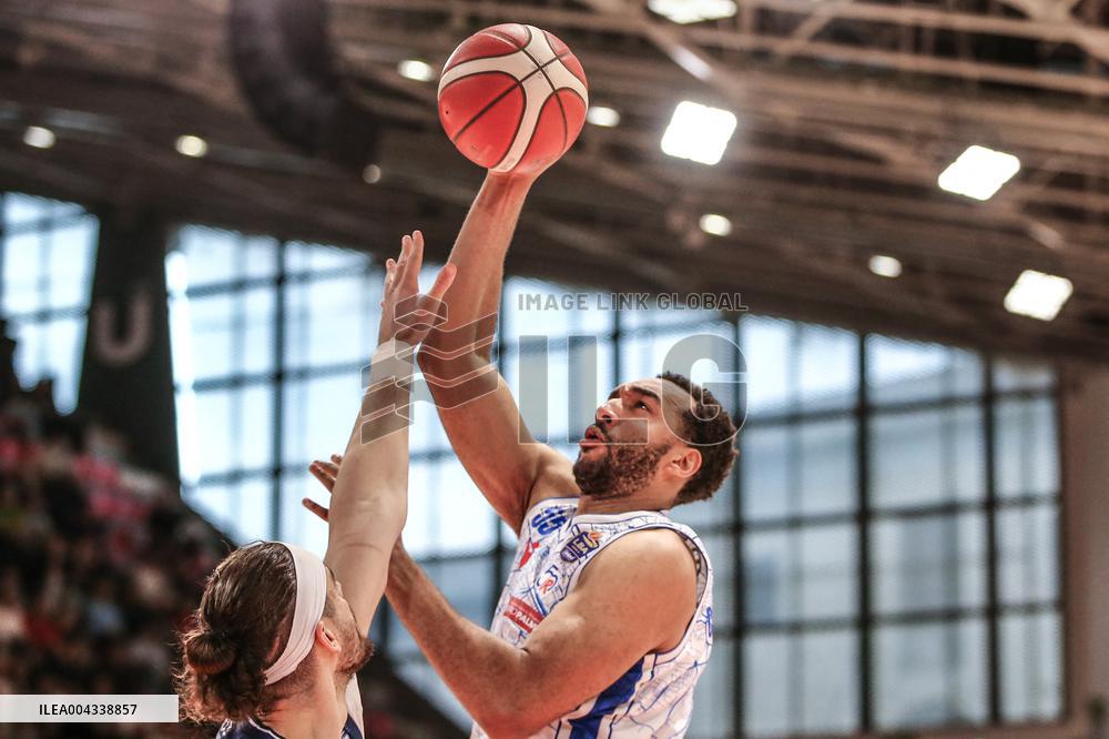 BASKET - Serie A - UNAHOTELS Reggio Emilia vs Napolibasket
