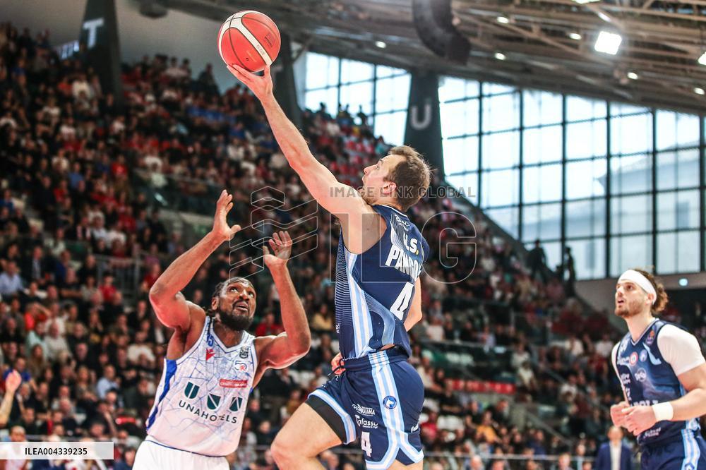 BASKET - Serie A - UNAHOTELS Reggio Emilia vs Napolibasket