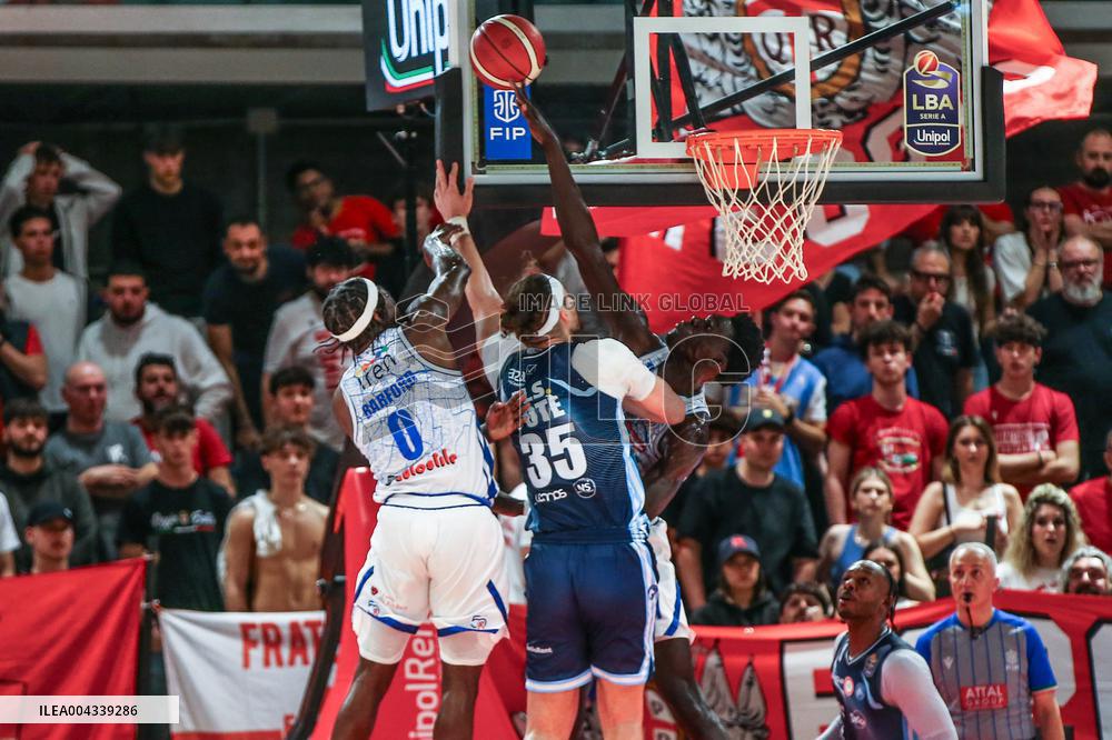 BASKET - Serie A - UNAHOTELS Reggio Emilia vs Napolibasket