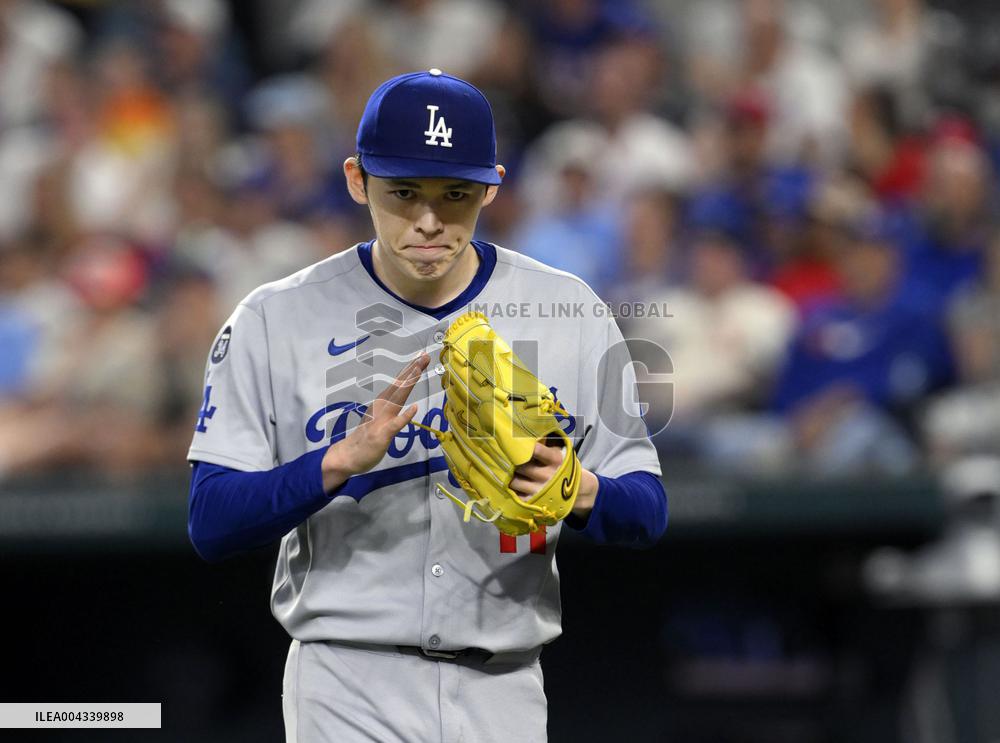 Baseball: Dodgers vs. Rangers