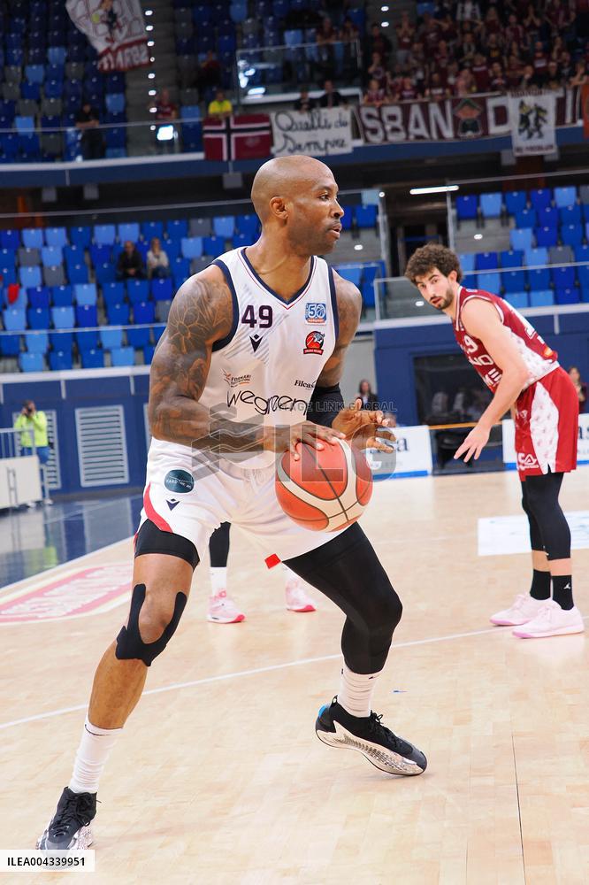 BASKET - Serie A2 - Wegreenit Urania Milano vs Libertas Livorno 1947