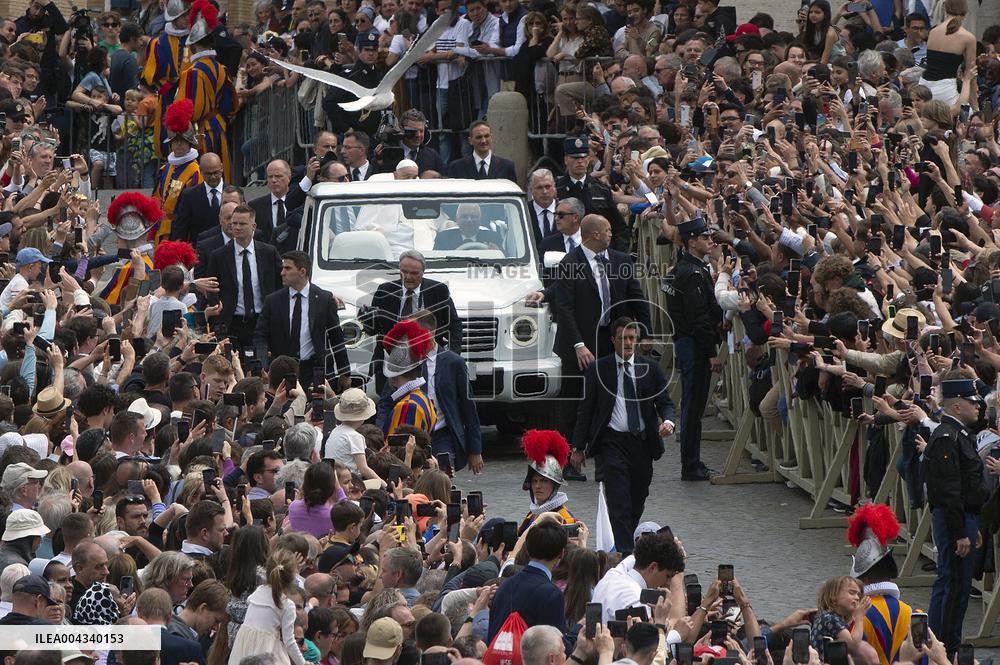 Pope Francis On The Popemobile After Holy Mass Of Easter Sunday