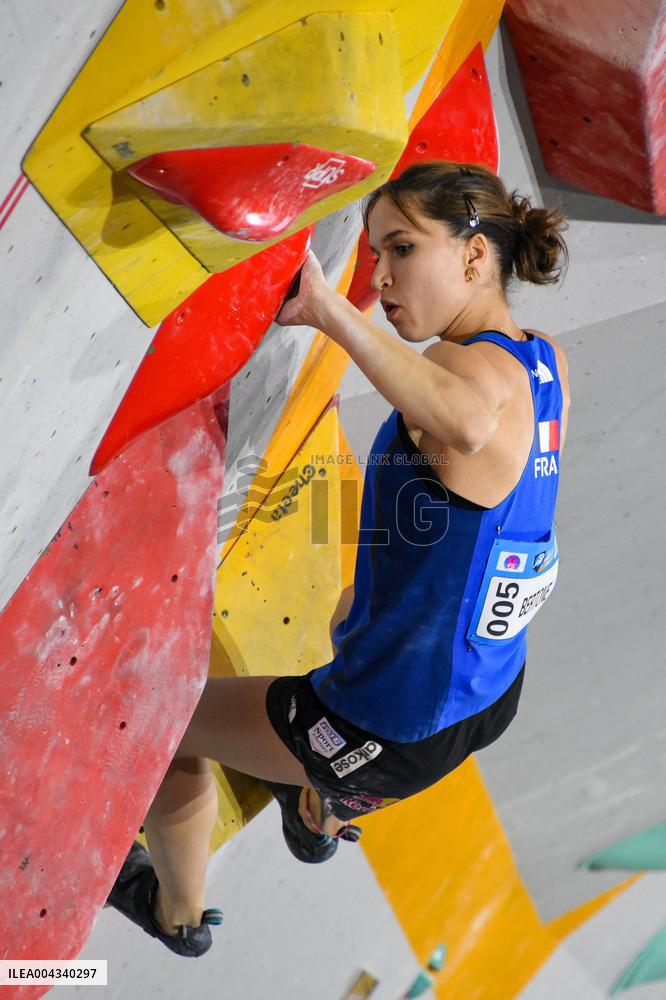 Oriane Bertone Wins Silver At Women s Boulder final at IFSC Climbing World Cup Keqiao 2025 - China