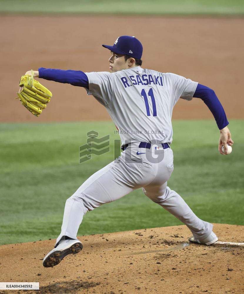 Baseball: Dodgers vs. Rangers