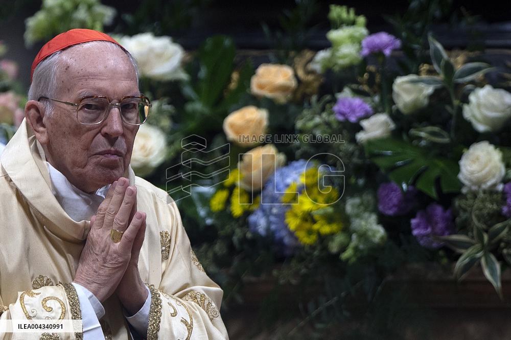 Easter Vigil At St Peter Basilica - Vatican