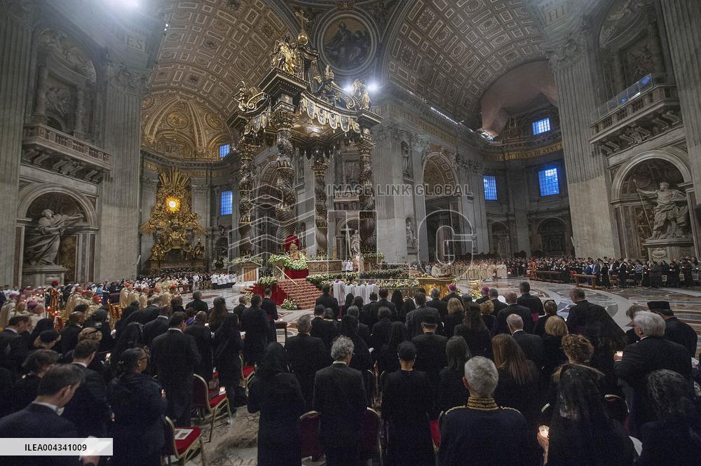 Easter Vigil At St Peter Basilica - Vatican