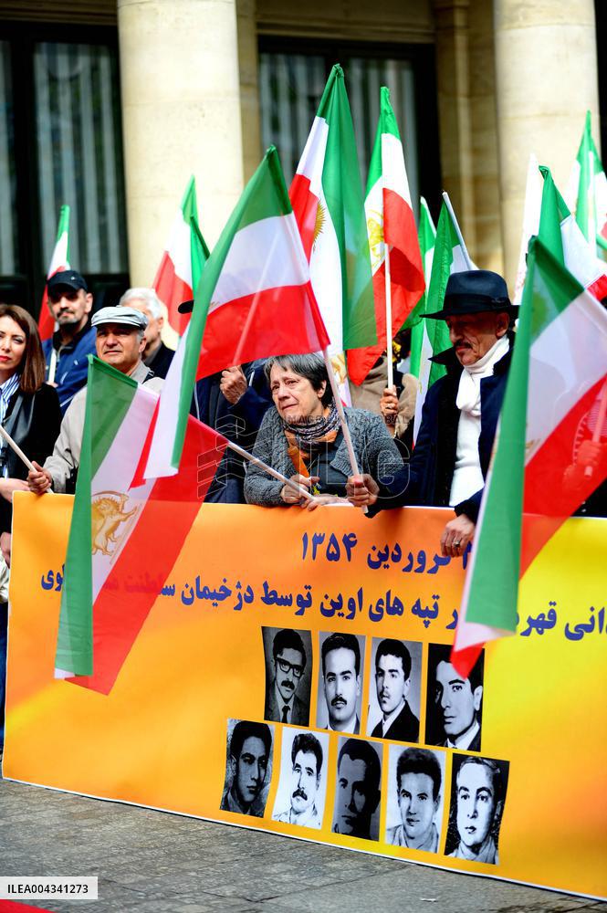 Protest Against the Execution of Political Prisoners in Iran - Paris
